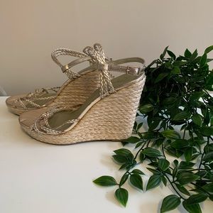 Extra 50% off! Gold Wedges